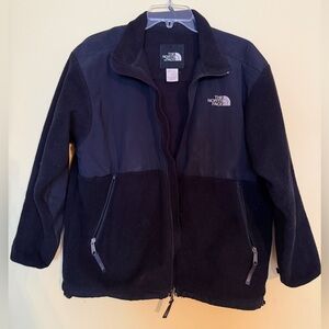 The North Face Black Fleece Pullover with Logo Patch